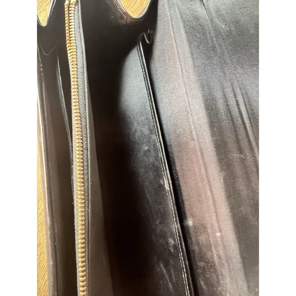 Vintage Kam Lung Co. Leather Wares Manufacturer Black Handbag